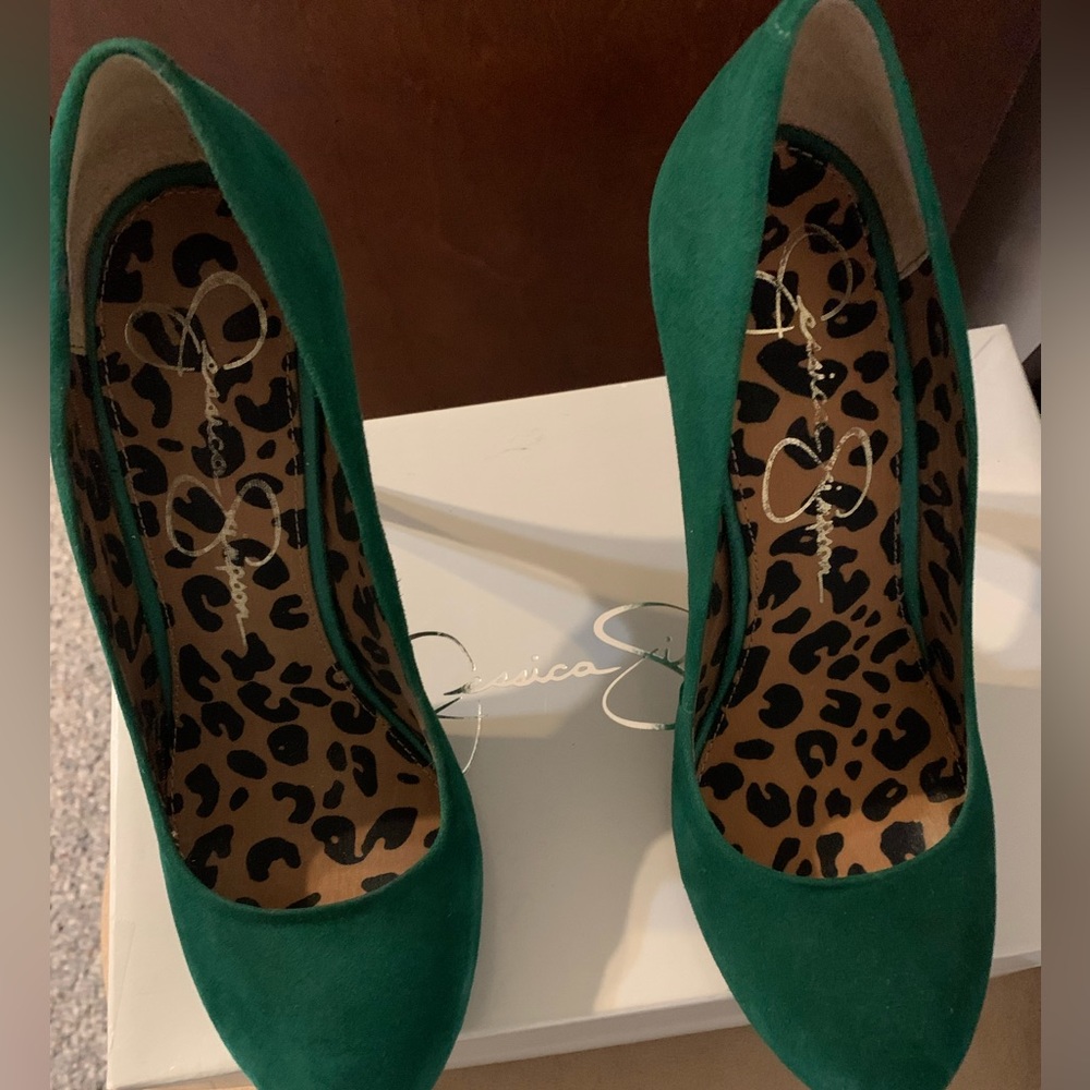 Jessica Simpson heels